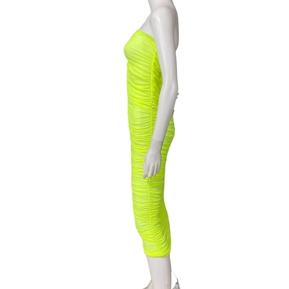 Ruched Detailed Neon Tube Dress See Through
New - Picture 4 of 7